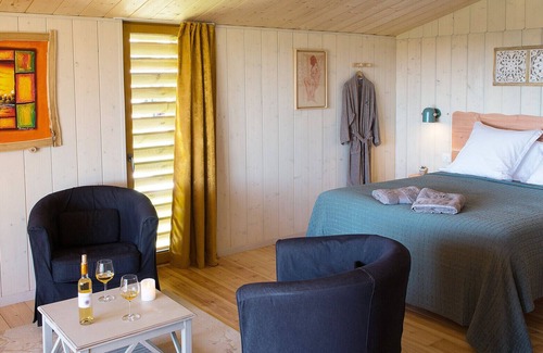 Monbazillac Cabin | Cabane de Charme Avec spa Privatif