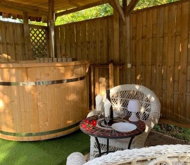 Begard Other | cabane féérique