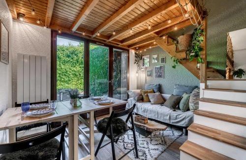 Menthon-Saint-Bernard Apartment | Cabane pour vos vacances à 190m du lac d’Annecy
