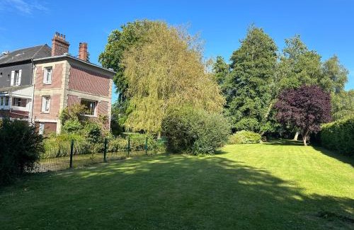 Colleville House | Cabanes flottantes et gîtes au fil de l'eau