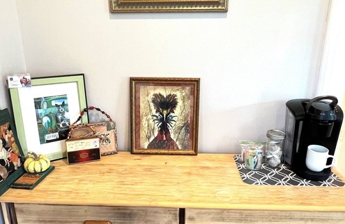 East Side House | Cabbagetown Charmer, Walk to so much in Atlanta