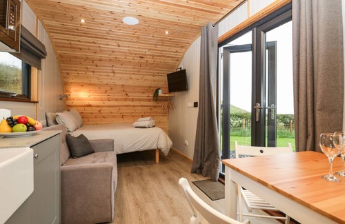 Askam and Ireleth Cottage | Cabin ∙ 1 bedroom ∙ 2 guests
