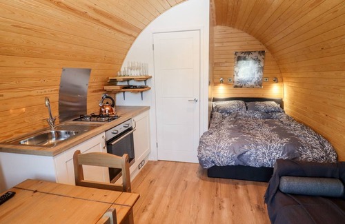 Upper Sapey Cottage | Cabin ∙ 1 bedroom ∙ 2 guests