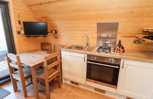 Upper Sapey Cottage | Cabin ∙ 1 bedroom ∙ 2 guests