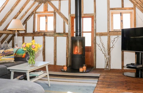 Pulborough Cottage | Cabin ∙ 1 bedroom ∙ 2 guests