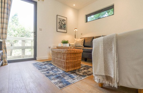 Icklesham Cottage | Cabin ∙ 1 bedroom ∙ 2 guests