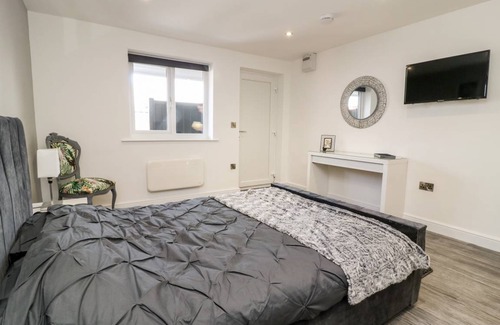 West Heslerton Cottage | Cabin ∙ 1 bedroom ∙ 2 guests