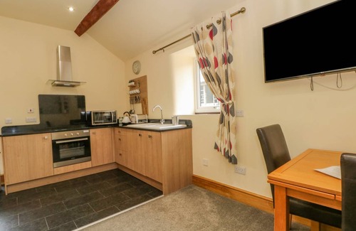 Allgreave Cottage | Cabin ∙ 1 bedroom ∙ 2 guests