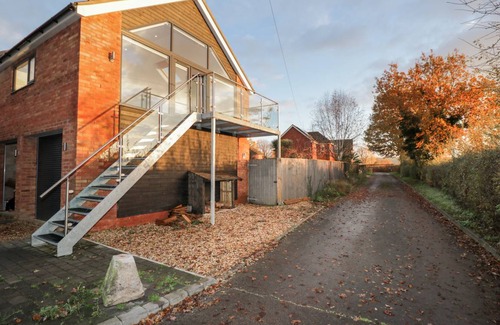 Calne Cottage | Cabin ∙ 1 bedroom ∙ 2 guests