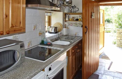 Fenny Bentley Cottage | Cabin ∙ 1 bedroom ∙ 2 guests