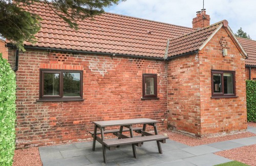 Storwood Cottage | Cabin ∙ 1 bedroom ∙ 2 guests