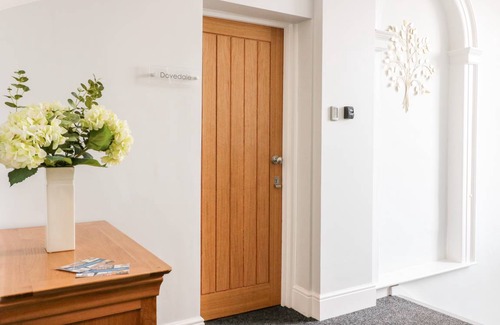 Ashbourne Cottage | Cabin ∙ 1 bedroom ∙ 2 guests