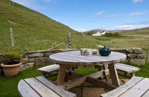 Ardroil Cottage | Cabin ∙ 1 bedroom ∙ 2 guests