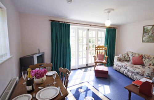 Aylsham Cottage | Cabin ∙ 1 bedroom ∙ 2 guests