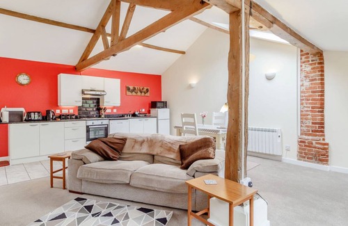 Gissing Cottage | Cabin ∙ 1 bedroom ∙ 2 guests