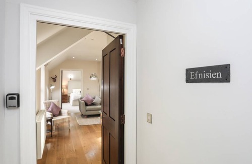Harlech Cottage | Cabin ∙ 1 bedroom ∙ 2 guests