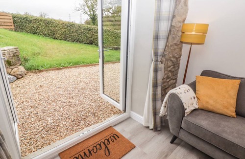 Tavernspite Cottage | Cabin ∙ 1 bedroom ∙ 2 guests