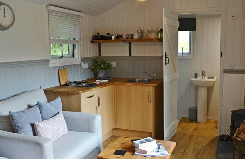 Mawddwy Cottage | Cabin ∙ 1 bedroom ∙ 2 guests
