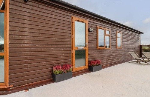 Mabe Cottage | Cabin ∙ 1 bedroom ∙ 2 guests