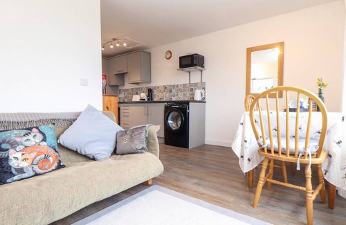 Camborne Cottage | Cabin ∙ 1 bedroom ∙ 2 guests