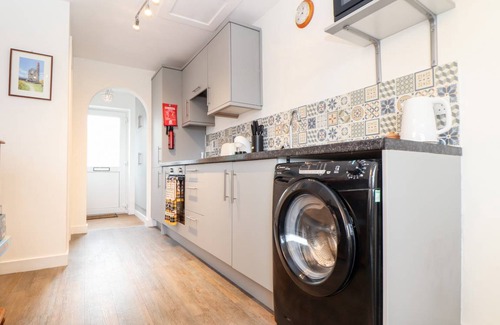 Camborne Cottage | Cabin ∙ 1 bedroom ∙ 2 guests