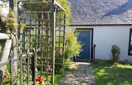 Cromarty Cottage | Cabin ∙ 1 bedroom ∙ 2 guests