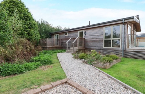 Dobwalls Cottage | Cabin ∙ 1 bedroom ∙ 2 guests