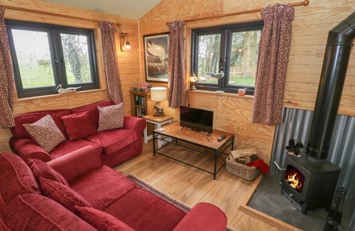 Frankton Cottage | Cabin ∙ 1 bedroom ∙ 2 guests