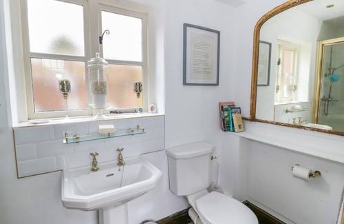 Ettington Cottage | Cabin ∙ 1 bedroom ∙ 2 guests