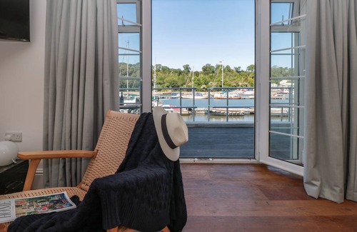 Brixham Cottage | Cabin ∙ 1 bedroom ∙ 2 guests