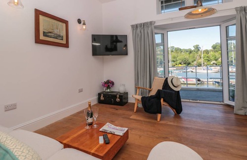 Brixham Cottage | Cabin ∙ 1 bedroom ∙ 2 guests