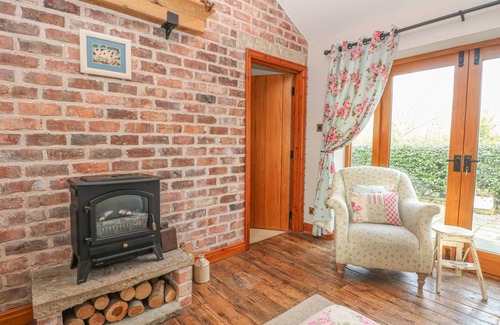 Bispham Green Cottage | Cabin ∙ 1 bedroom ∙ 2 guests
