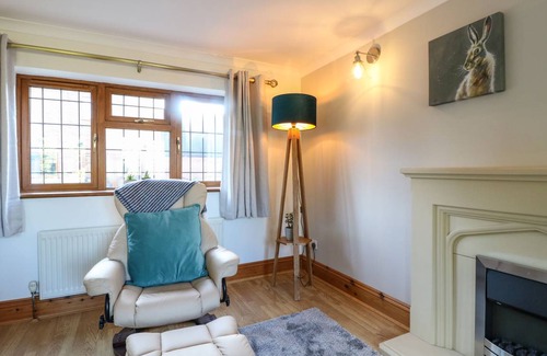Calwich Cottage | Cabin ∙ 1 bedroom ∙ 2 guests