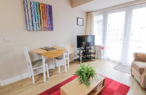 Thornhill Cottage | Cabin ∙ 1 bedroom ∙ 2 guests