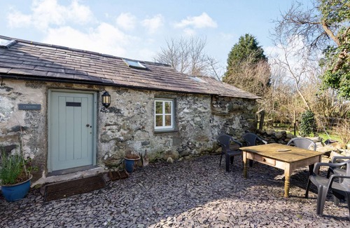 Bangor Cottage | Cabin ∙ 1 bedroom ∙ 2 guests