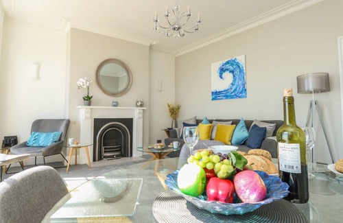 Weymouth Cottage | Cabin ∙ 1 bedroom ∙ 2 guests