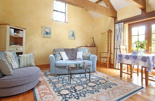 Mabe Cottage | Cabin ∙ 1 bedroom ∙ 2 guests