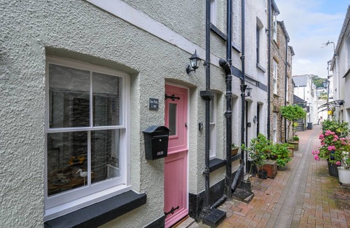 Looe Cottage | Cabin ∙ 1 bedroom ∙ 2 guests