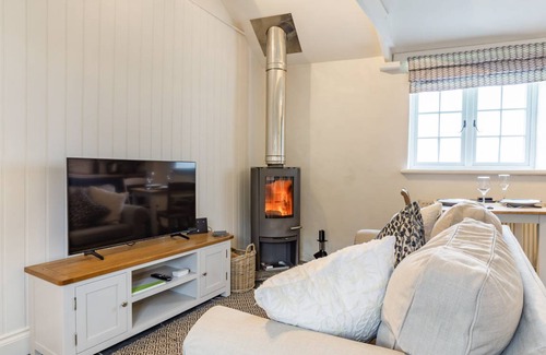 Penzance Cottage | Cabin ∙ 1 bedroom ∙ 2 guests