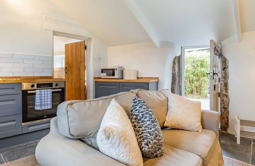 Penzance Cottage | Cabin ∙ 1 bedroom ∙ 2 guests
