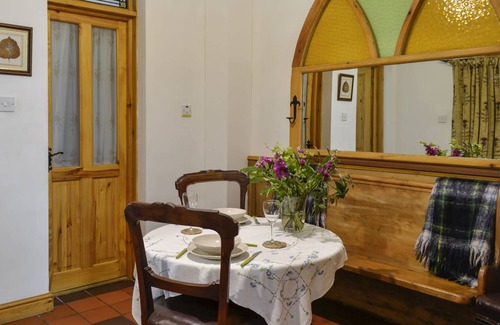Gretna Cottage | Cabin ∙ 1 bedroom ∙ 2 guests