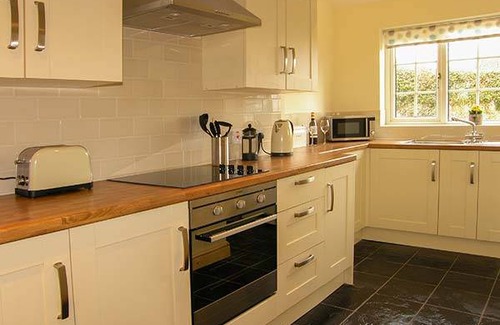 Nercwys Cottage | Cabin ∙ 1 bedroom ∙ 3 guests