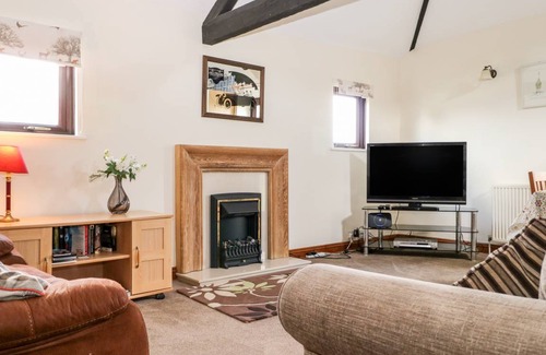 Edburton Cottage | Cabin ∙ 1 bedroom ∙ 4 guests