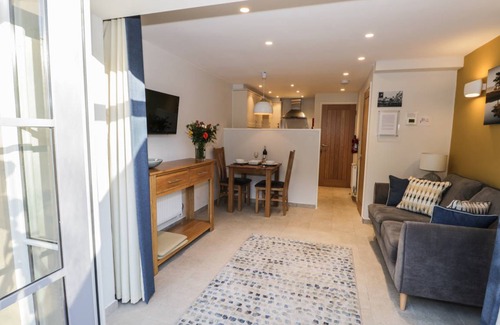 Ambleside Cottage | Cabin ∙ 1 bedroom ∙ 2 guests