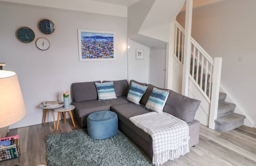 Lyme Regis Cottage | Cabin ∙ 1 bedroom ∙ 4 guests