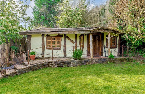 Mitcheldean Cottage | Cabin ∙ 1 bedroom ∙ 2 guests