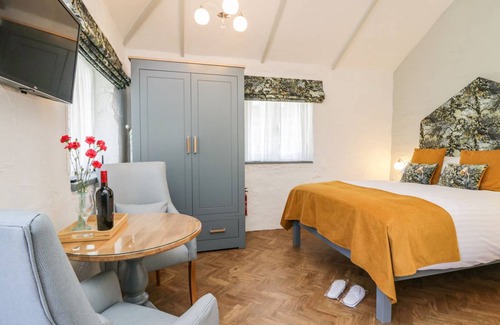 Near Sawrey Cottage | Cabin ∙ 1 bedroom ∙ 2 guests