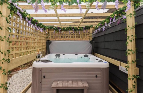 Hartsop Cottage | Cabin ∙ 1 bedroom ∙ 4 guests