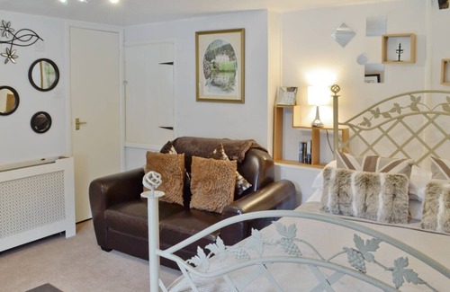 Liskeard Cottage | Cabin ∙ 1 bedroom ∙ 2 guests