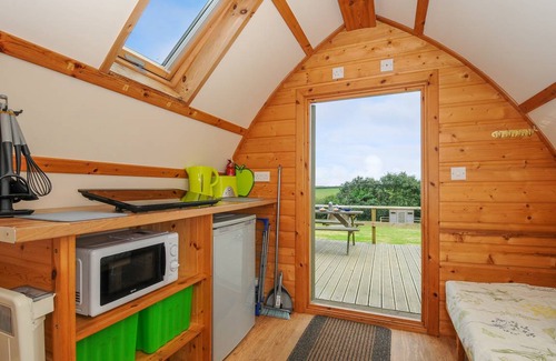 Liskeard Cottage | Cabin ∙ 1 bedroom ∙ 2 guests